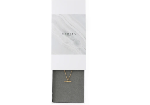 T-bar ditsy necklace in gift box