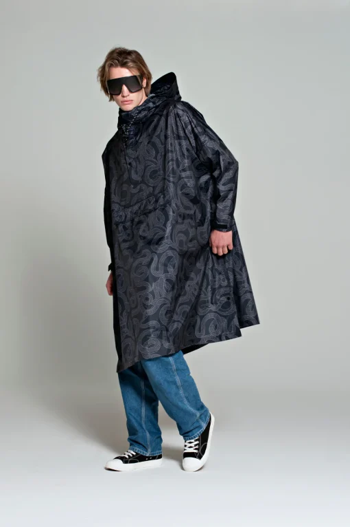 Rainkiss Snakes on a rain poncho