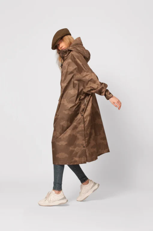 Rainkiss poncho The Clouds