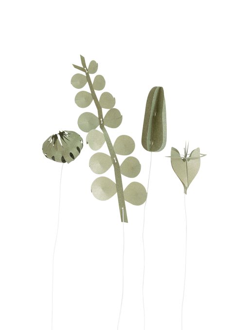Jurianne Matter Field flower small greens